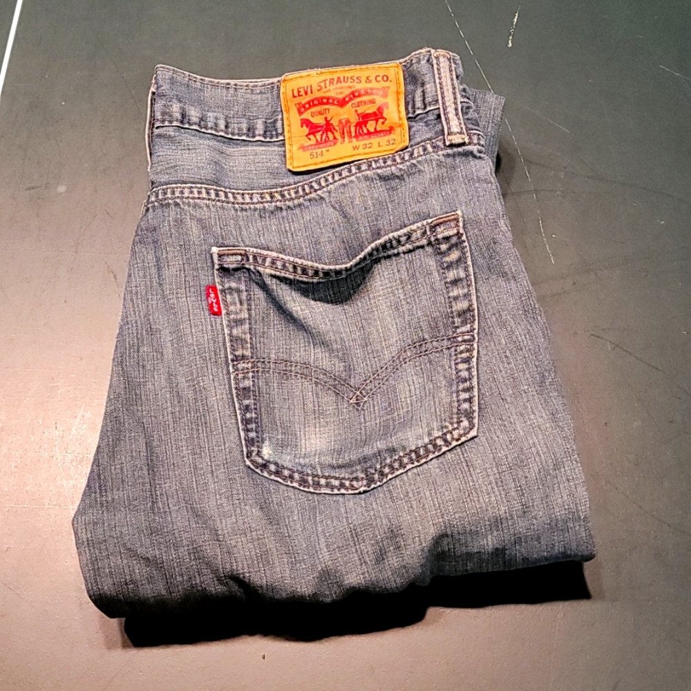 Men's Levi's 514 blue denim jeans size 32x32